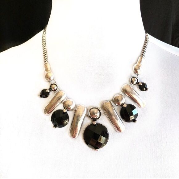 Fashion Necklace, Silver Tone, Black Beading, NWT - Picture 6 of 6